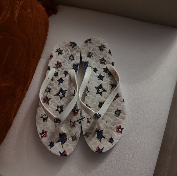 Coach Flip Flops - Picture 2 of 5